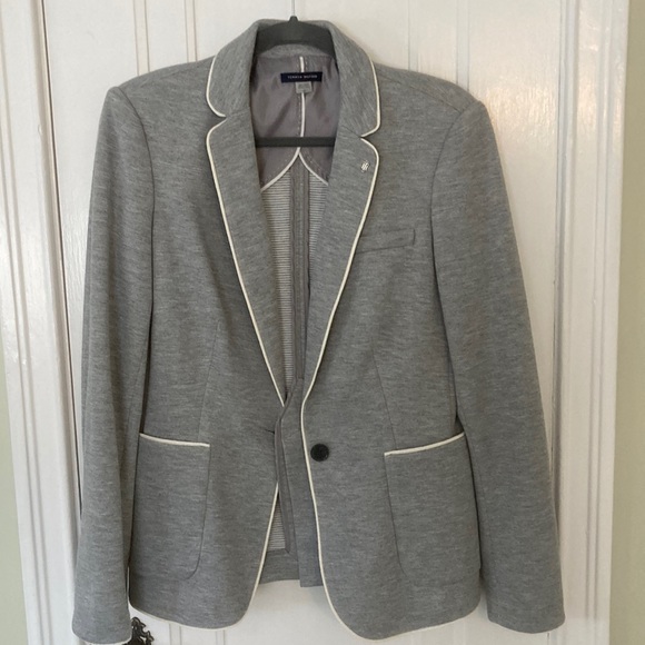 Tommy Hilfiger Jackets & Blazers - Tommy Hilfiger grey blazer, size 10